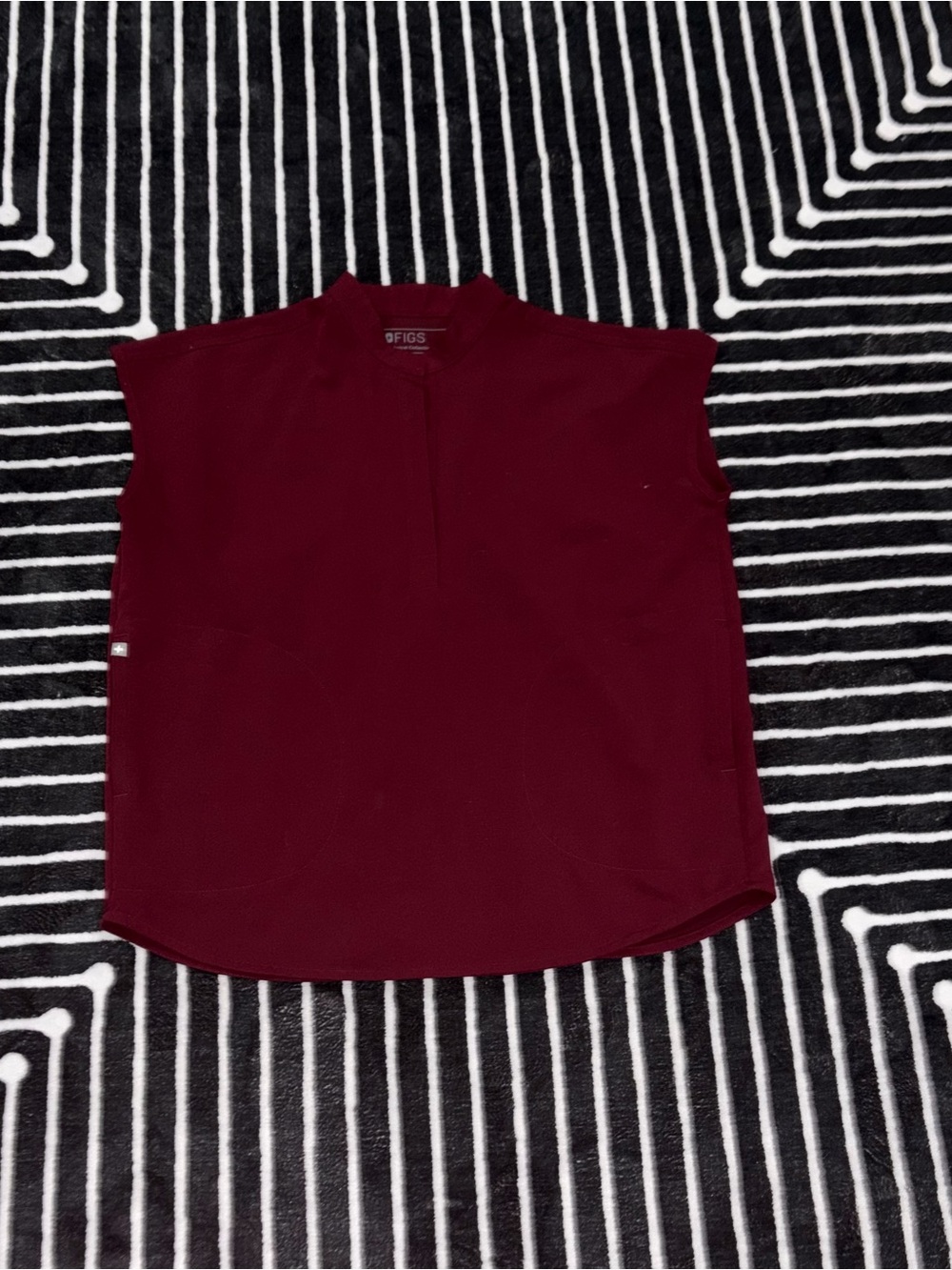 FIGS Sleeveless Scrubs Tank Top in Burgundy
